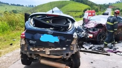 Acidente envolvendo dois veículos ocorreu na Zona da Mata mineira