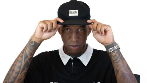 Anderson Talisca como cantor
