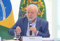 “Dinheiro bom é dinheiro transformado em obras”, diz Lula em reunião com ministros