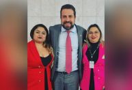 Boulos posa em foto com esposa de líder de facção do Amazonas