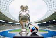 Adidas lança bola oficial da Eurocopa de 2024; veja fotos