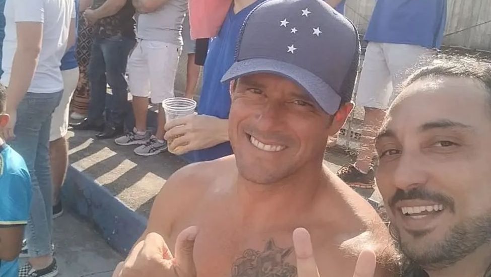 Fabrício, ex-volante do Cruzeiro, deixou o estádio após confusão no jogo contra o Coritiba