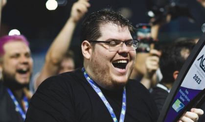 Cazé TV fecha com mais um jornalista ex-TNT Sports