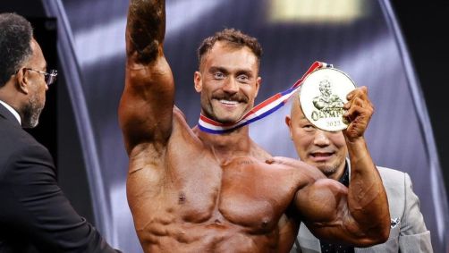 Cbum é pentacampeão do Mr. Olympia na categoria Classic Physique