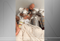 Tri da Libertadores, Felipe Melo repete Messi e posta vídeo com taças na cama, veja