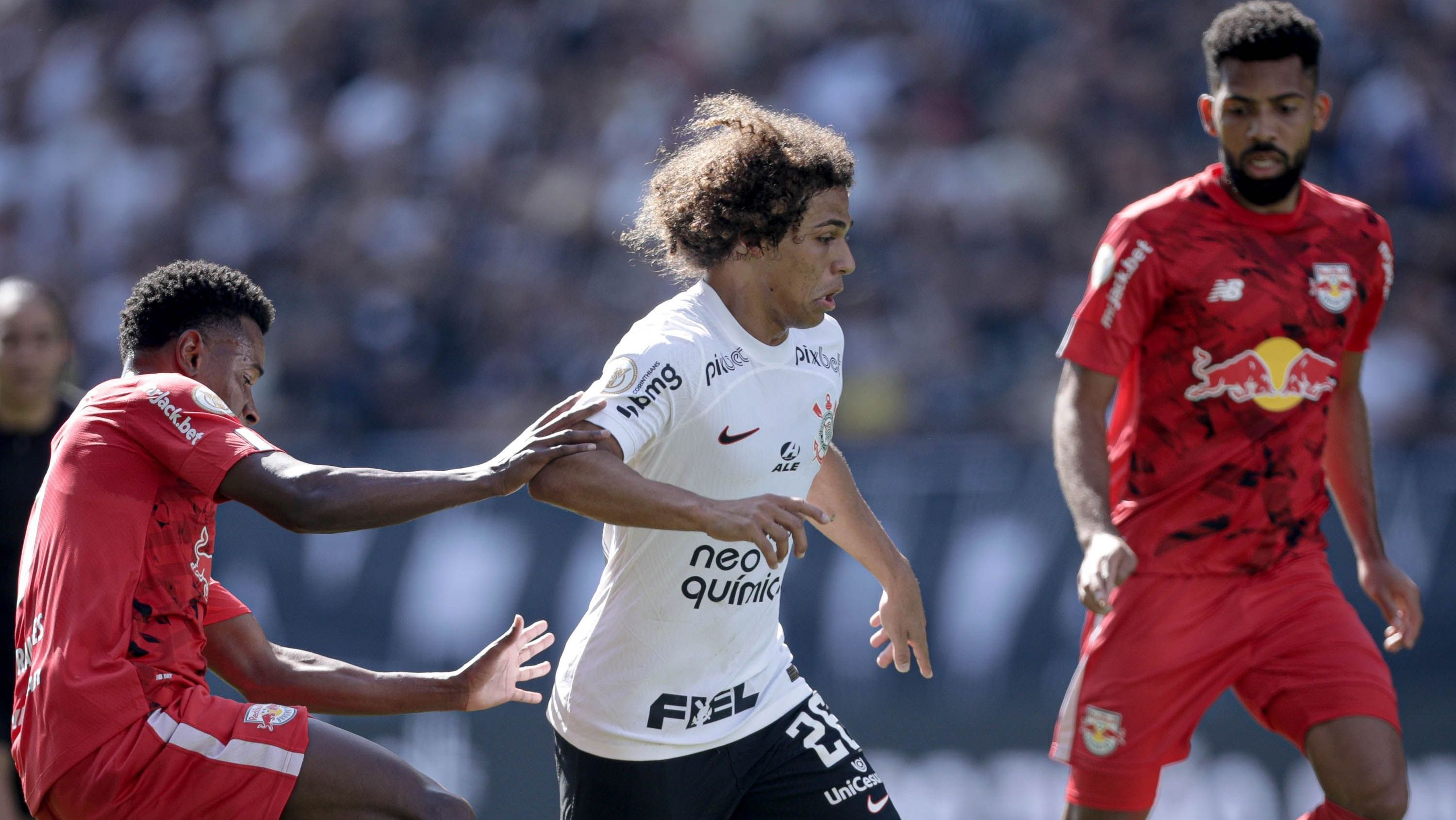 Corinthians perdeu para o Red Bull Bragantino no primeiro turno