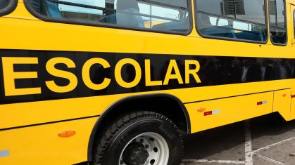 Imagem ilustrativa - ônibus escolar