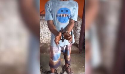 caseiro acorrentado por médico