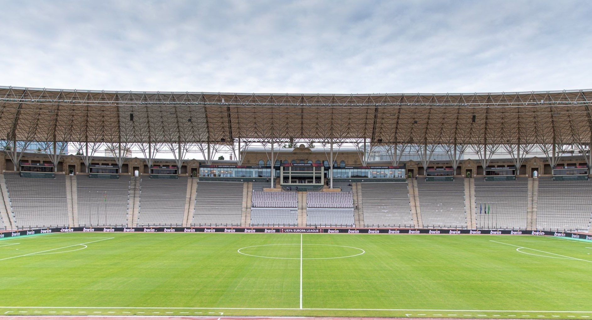 Estádio Republicano Tofiq Bahramov, em Bacu
