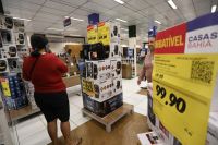 Regra para trabalho em feriados no comércio passa a valer; entenda mudança