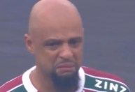 Felipe Melo chora antes da decisão da Libertadores entre Fluminense e Boca