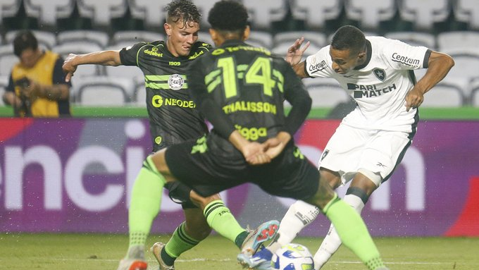 Botafogo chega ao 9º ogo sem vencer no Campeonato Brasileiro