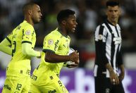 Virada histórica: Palmeiras vence o líder Botafogo após estar perdendo por 3 a 0