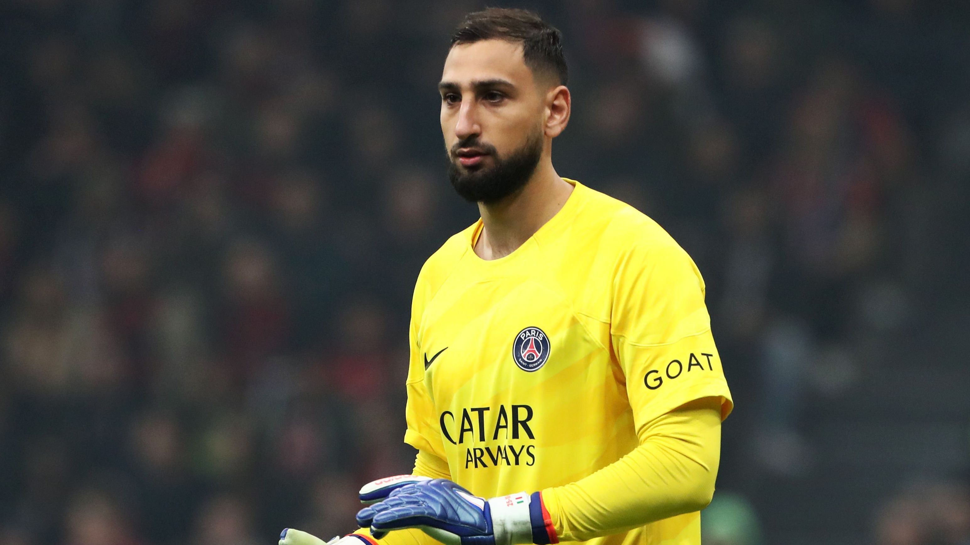 Gianluigi Donnarumma, cria da base milanista, hoje defende o Paris Saint-Germain