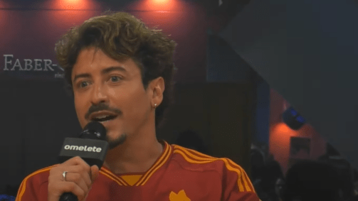 Jesuíta Barbosa fala, em painel da CCXP23, sobre o filme "Homem com H", no qual interpretará o cantor Ney Matogrosso