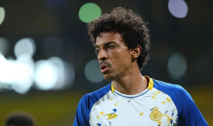 Luiz Gustavo em partida do Al-Nassr