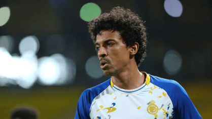 Luiz Gustavo em partida do Al-Nassr