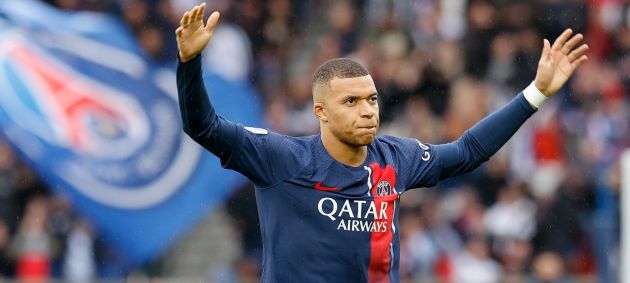 Mbappé em jogo do PSG