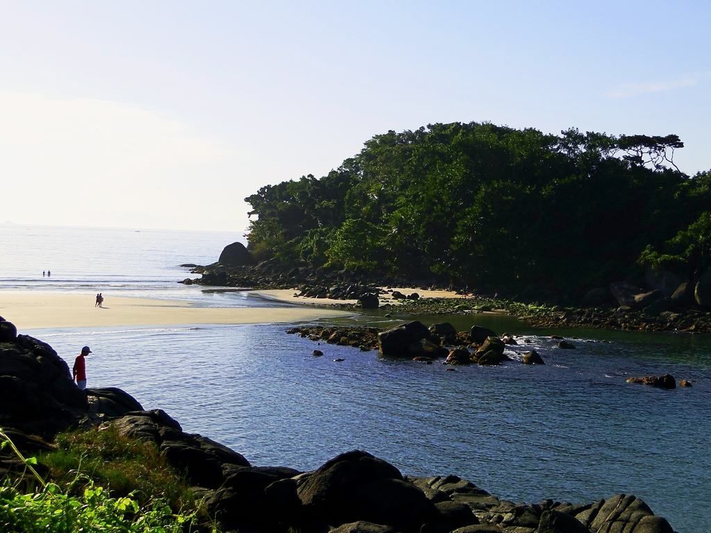 Praia Branca, ou Prainha Branca, localizado entre Guarujá e Bertioga, no interior de São Paulo / Acervo da Prefeitura Municipal de Guarujá