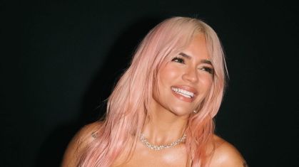 Cantora Karol G ganhou três prêmios durante o Grammy Latino 2023