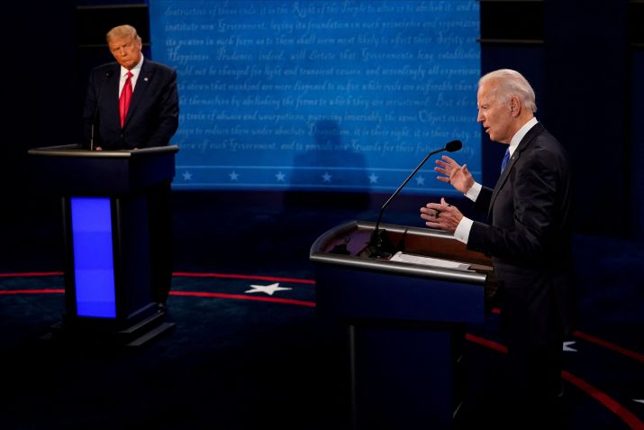 Biden e Trump participam de debate na campanha eleitoral de 2020, em Nashville, Tennessee 22/10/2020 Morry Gash/Pool via REUTERS / Morry Gash/Pool via REUTERS