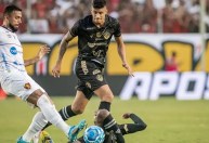 Em dia de festa, Vitória vence e praticamente elimina chances de acesso do Sport