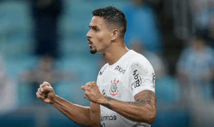 Corinthians tem pré-acordo para comprar Lucas Veríssimo