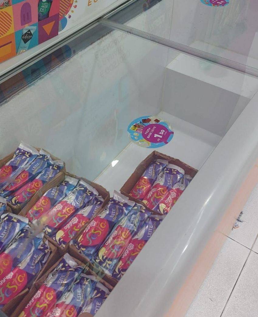 Após aumento nas vendas, poucos sabores de picolés restaram nas lojas / Arquivo pessoal