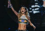 Após deixar show em SP, Anahí, do RBD, é diagnosticada com infecção renal grave