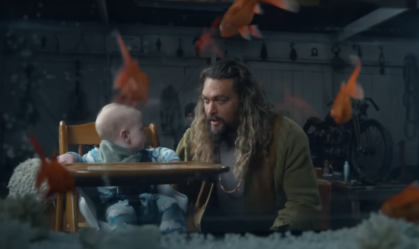 Aquaman aparece com o seu filho em novo trailer do filme