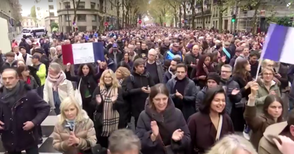 Protesto contra o antissemitismo, na França.
