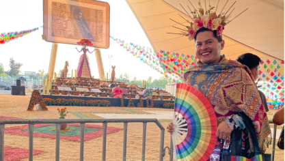 Não-binário e ativista LGBT+, Baena chegou a fazer de tribunal eleitoral no México