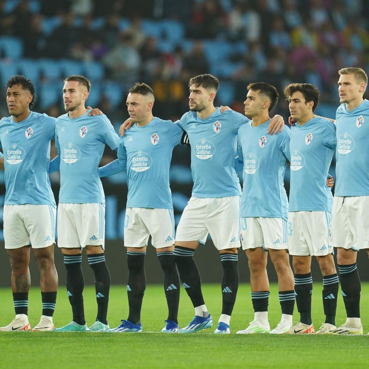 Celta de Vigo faz apelo a Madonna para recuperar camisa usada pela cantora em show histórico