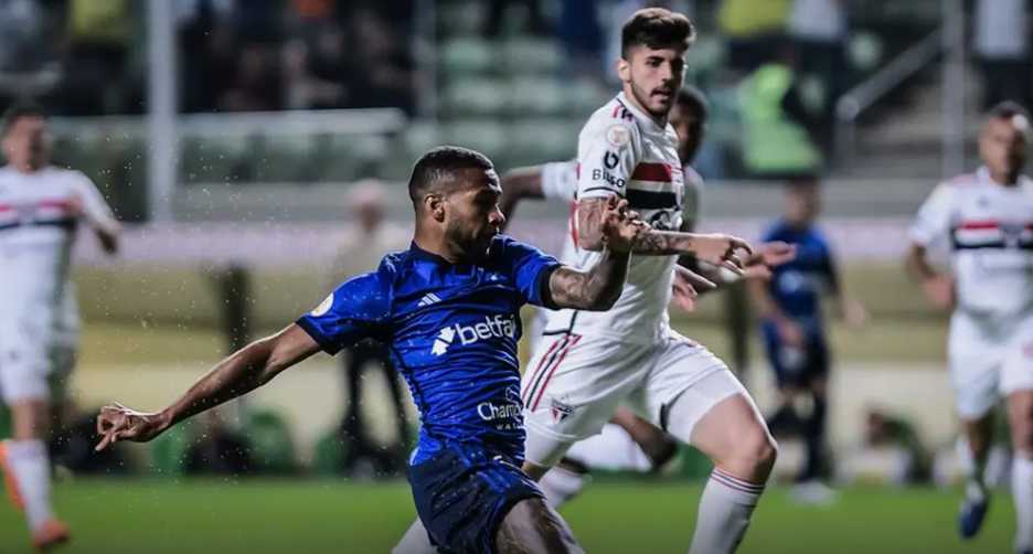 cruzeiro vs spfc