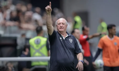 "Só o Felipão daria jeito no Corinthians", diz pentacampeão do mundo