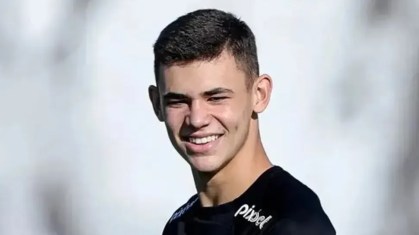 Gabriel Moscardo em treino pelo Corinthians