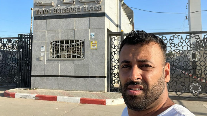 Hasan Habee, que integra o grupo de brasileiros e familiares repatriados após deixar a Faixa de Gaza. / Hasan Habee/Instagram/Reprodução