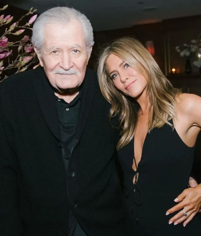 Jennifer Aniston e seu pai, o ator John Aniston / Reprodução/Instagram