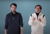 Jackie Chan treina com Ralph Macchio em trailer de "Karate Kid: Lendas"