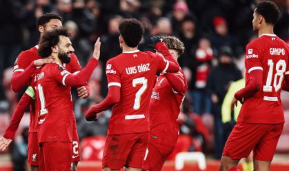 Liverpool goleia LASK e garante vaga nas oitavas da Europa League