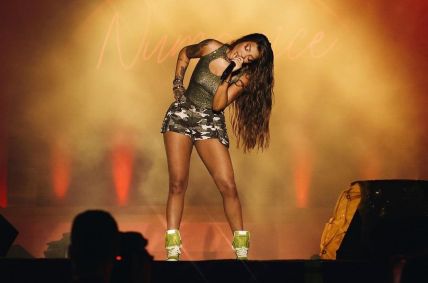Ludmilla em show no Recife