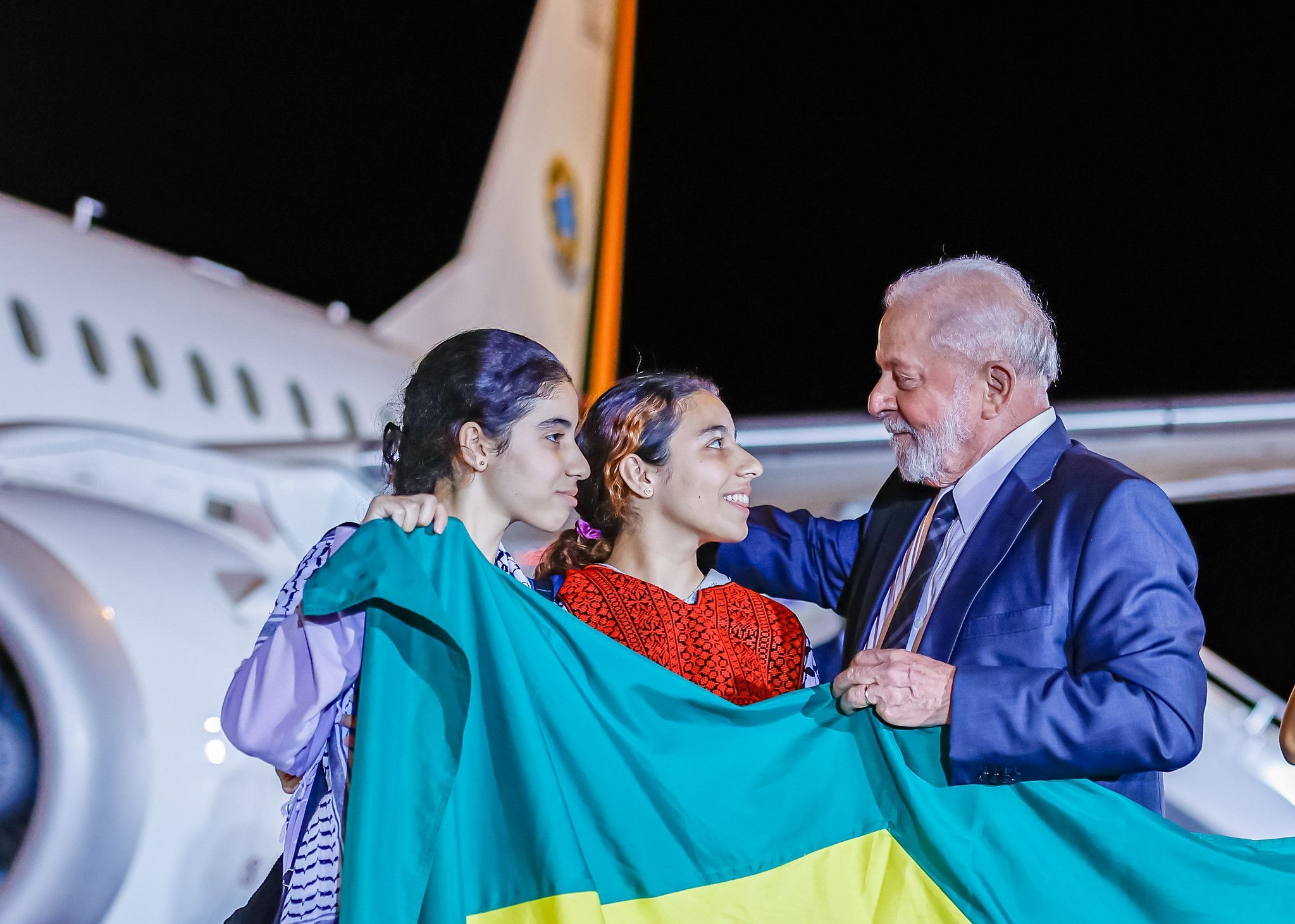 Lula recebe repatriados da Faixa de Gaza