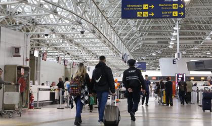 “Não podemos criar falsa expectativa”, diz Rui Costa sobre programa que reduz valor de passagens aéreas