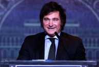 Milei fala sobre privatização de petroleira estatal argentina YPF: “1ª coisa a fazer é reconstruí-la”