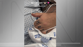 Cantor Mingau faz sinal positivo em postagem de sua filha