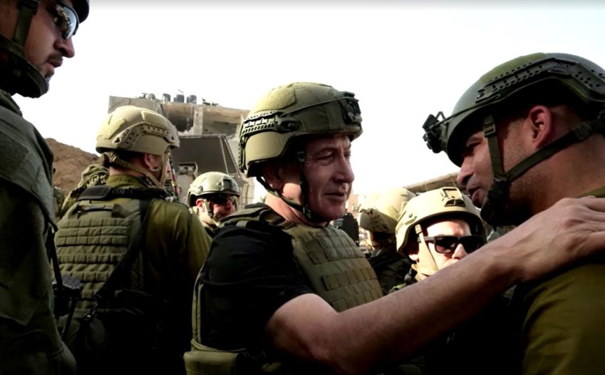 Benjamin Netanyahu visita militares israelenses na Faixa de Gaza / Reuters