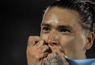 Nuñez decide, Uruguai vence a Bolívia e assume liderança das Eliminatórias