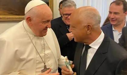 Reinaldo, ídolo do Atlético-MG, se encontrou com o Papa Francisco