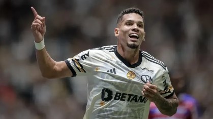 Paulinho é o artilheiro do Brasileirão 2023 com 18 gols