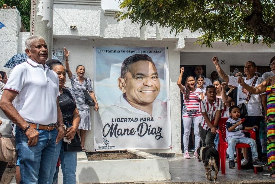 Protesto pedindo a libertade de Mane Díaz, na Colômbia. / Lismari Machado/AFP/Getty Images